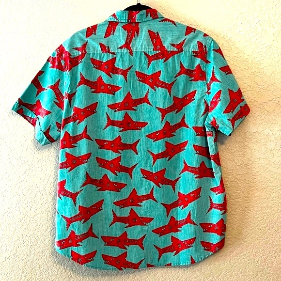 Causal Button Down Shirt - Shark Print - Lightweight - Size. XL - Picture 2 of 5